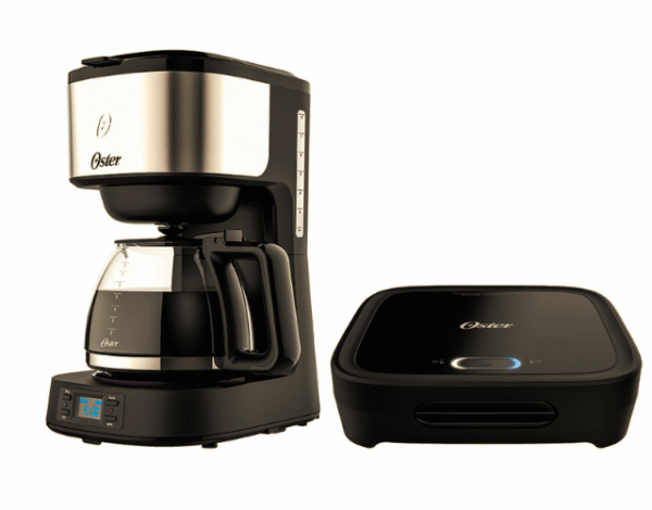 Kit Cafetera programable Oster® 8 tazas en acero inoxidable BVSTDC10SS y Sandwichera Oster® compacta con platos hondos CKSTSM400