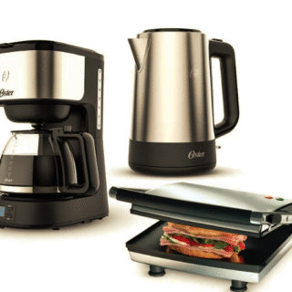 Kit Oster Cafetera 8 tazas programable, Plancha Panini y Hervidor electrico 1.7 lt.